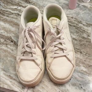 Nike Women's Cream Sneakers